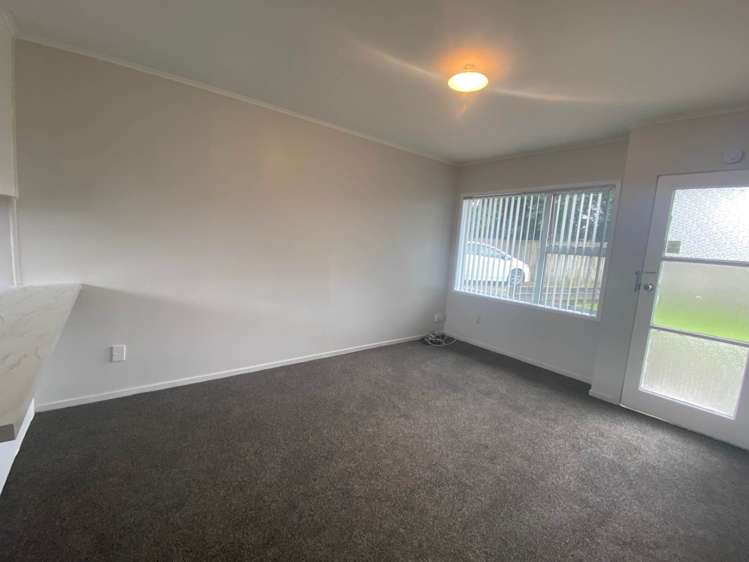 1/16 Pratt Street Papakura_3