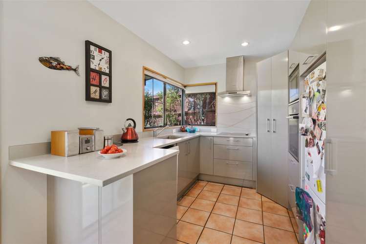 2/269 Port Hills Road Heathcote Valley_1