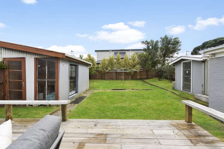 75 Kauri Street Miramar_5