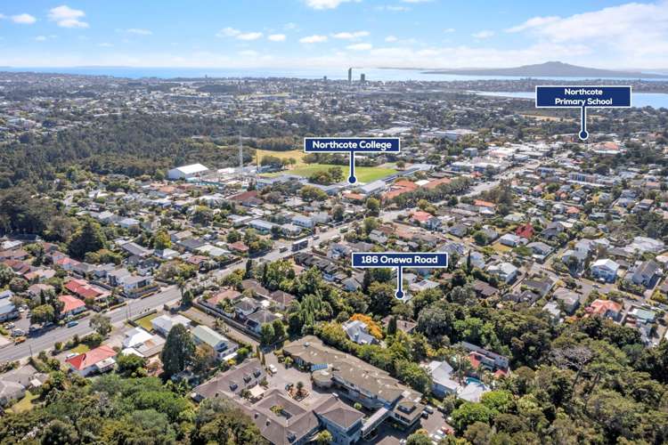 186 Onewa Road Birkenhead_22