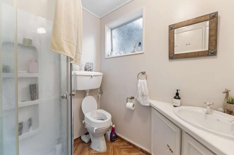7 Braeburn Street Vauxhall_24