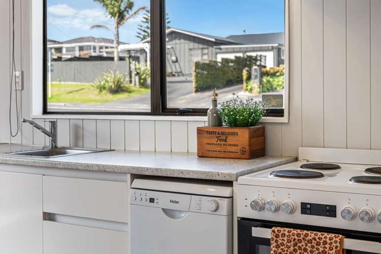 38A Tiri Road Manly_9