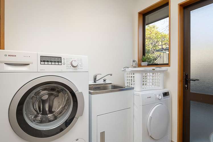 6 Scotston Grove Witherlea_16