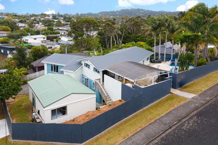 47 Taupo Street Green Bay_27