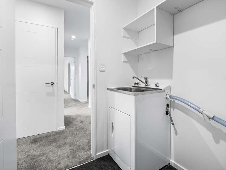 5 Gallop Lane Yaldhurst_22