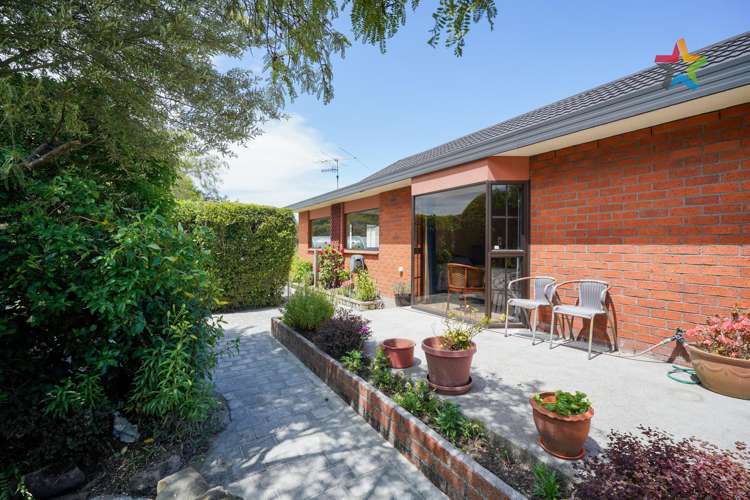 195 Queens Drive Windsor_21