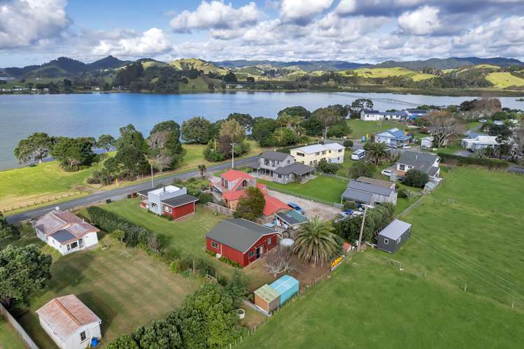 2177 Whananaki North Road Whananaki_13