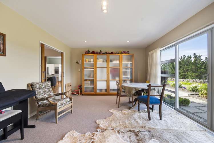 14 Branksome Place Aokautere_22