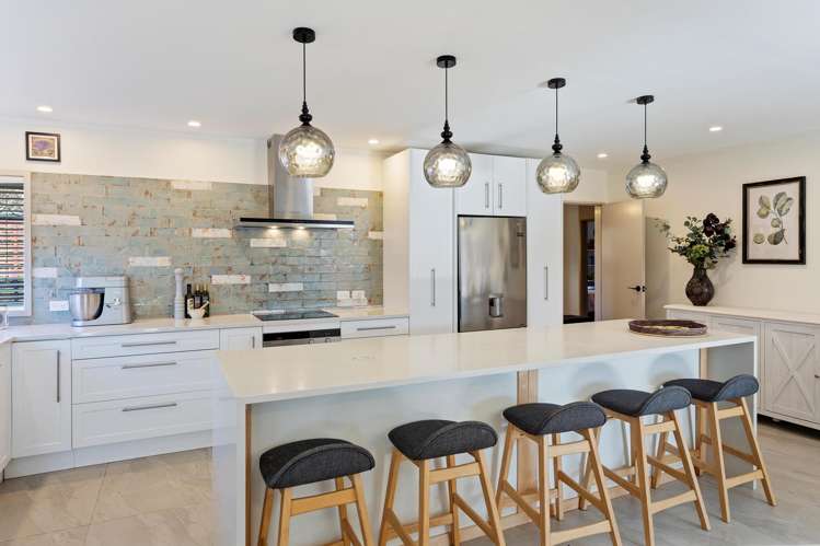 71 Cedar Drive Paraparaumu Beach_16