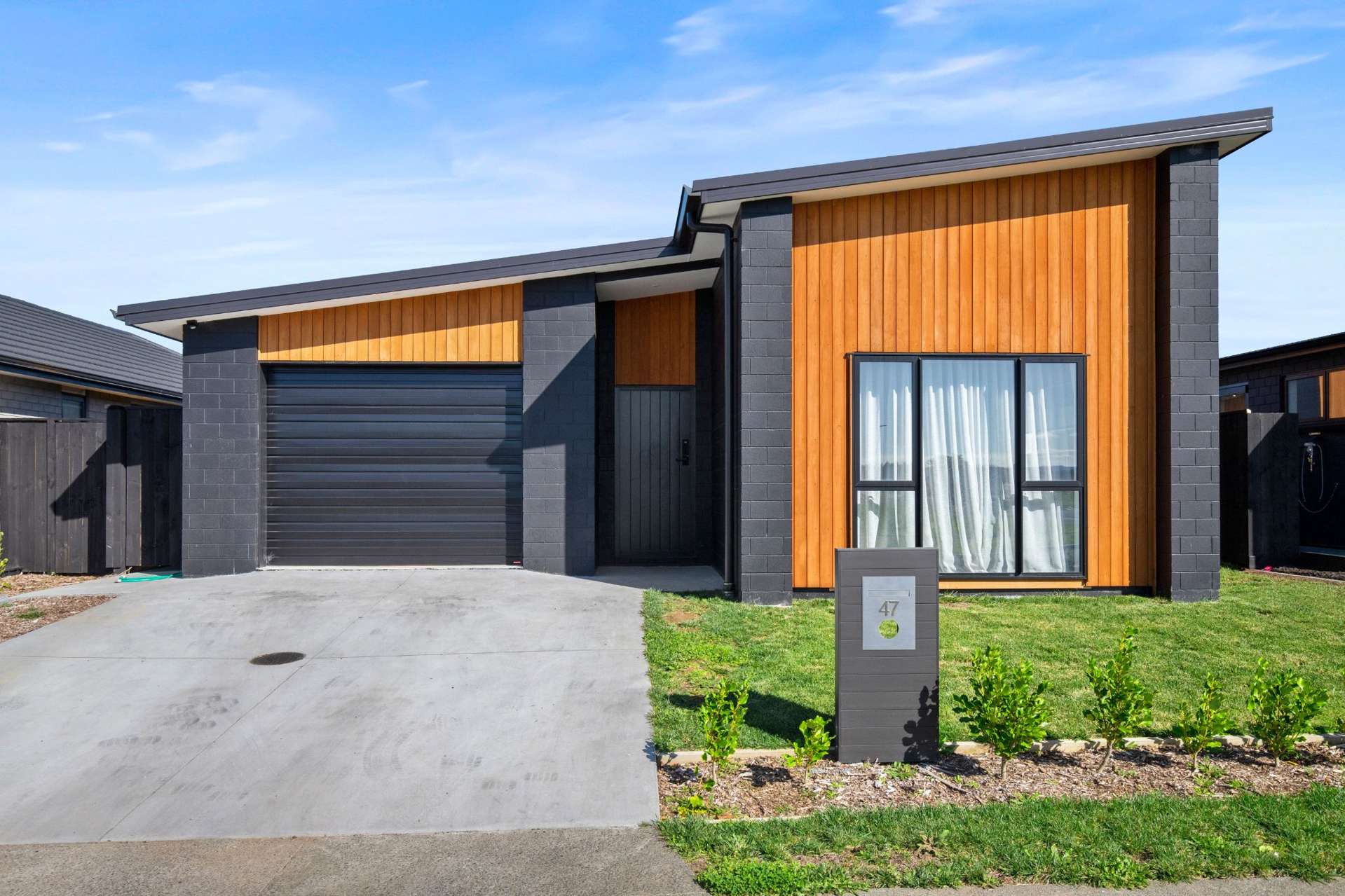 51 Whakahaumako Rd Leamington_0