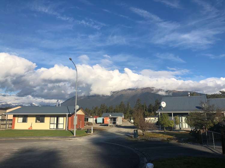 21 Nyhon Place Haast_5