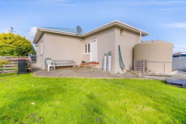 12 McCaughan Street Browns_10