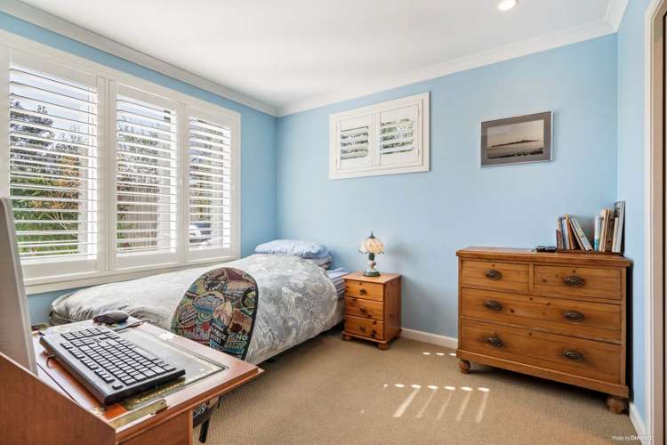 4 Fantail Crescent Maraetai_18