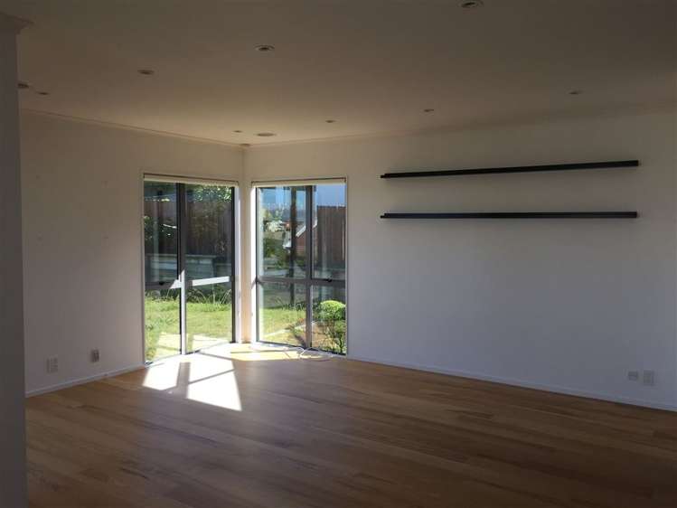 73 Dress Circle Newlands_6