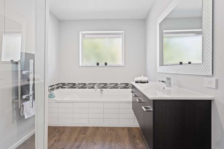 88 Bush Road Oxford_12