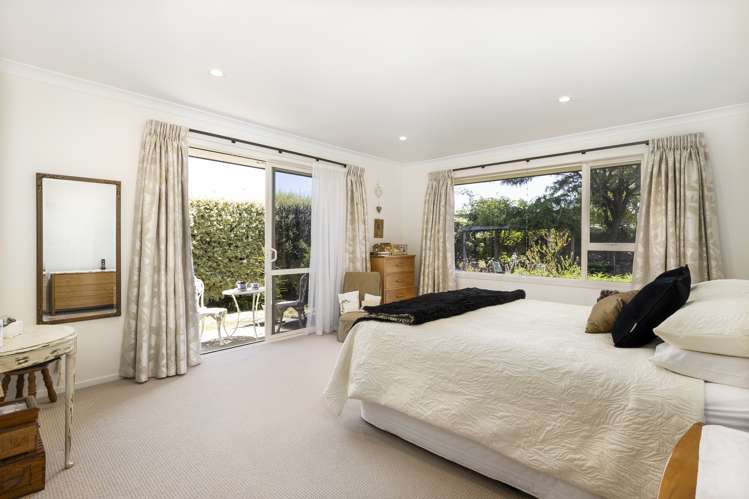 4 Easthaven Place Redwoodtown_12