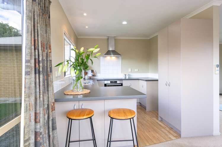 17/2 Grace Avenue Leamington_4