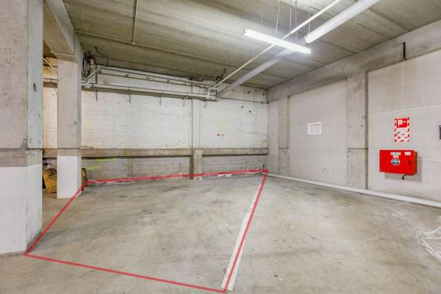 Ak/16 Eden Crescent Auckland Central_1