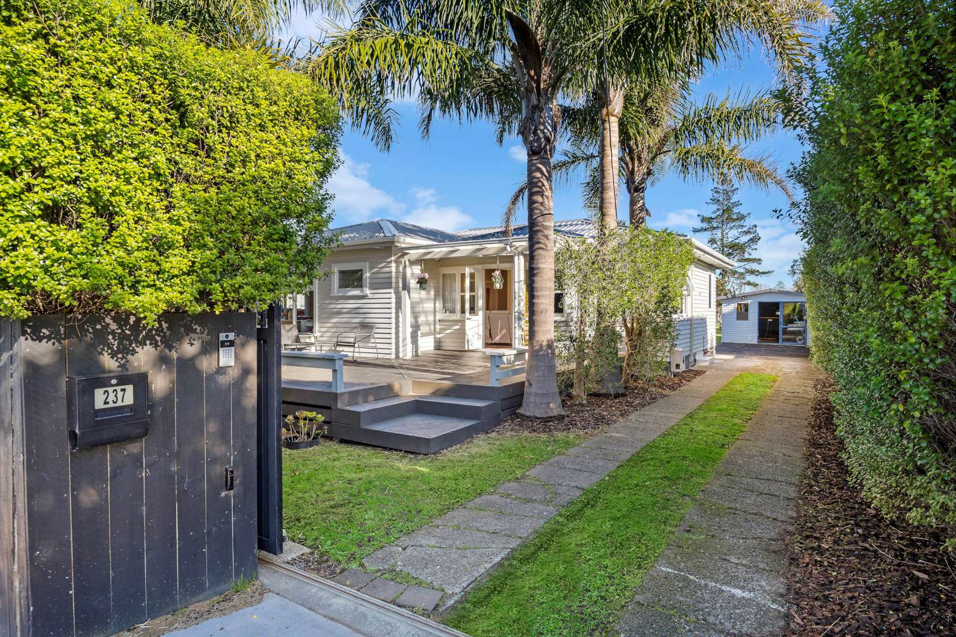 237 Parkhurst Road Parakai_0