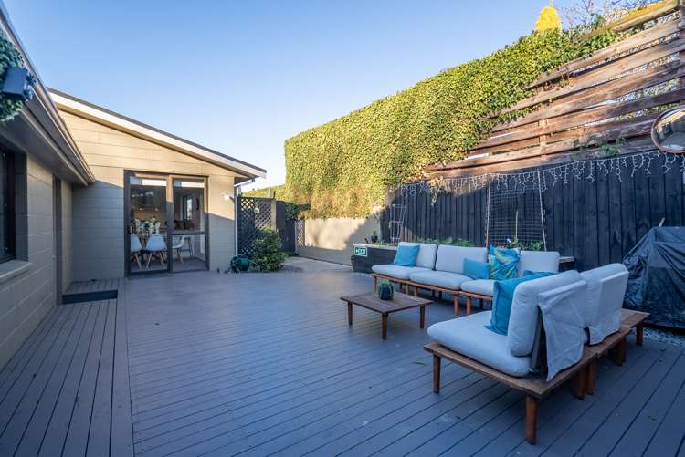 8a Fenmere Place Burwood_15