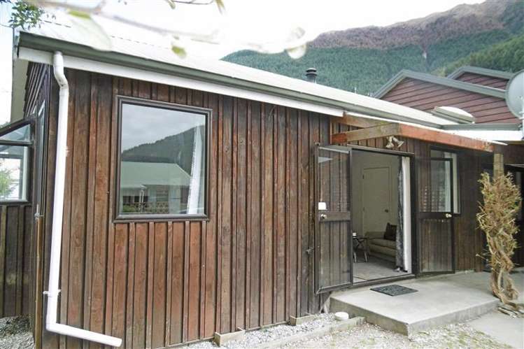 200a Fernhill Road Fernhill/Sunshine Bay_0