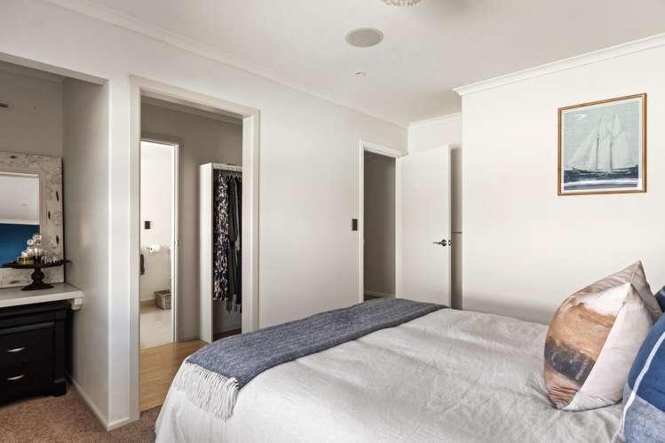 20 Fisher Place Lytton West_10