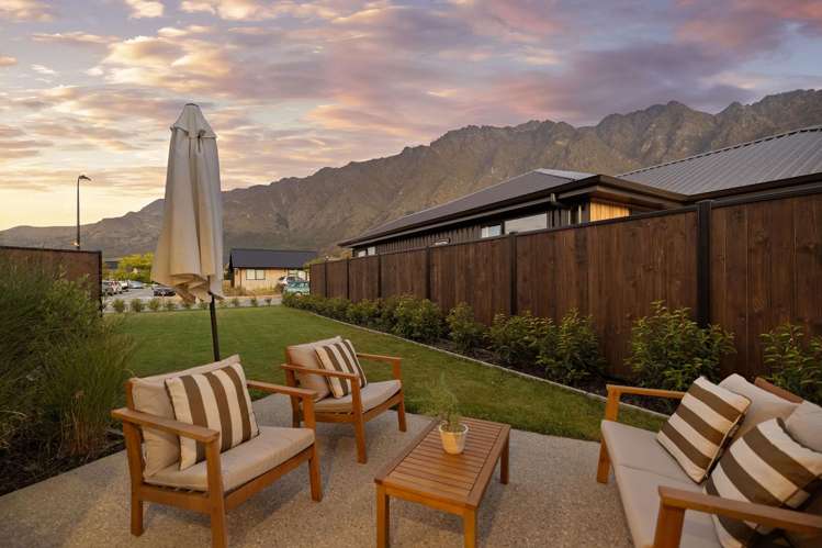 89 Muster Road Jacks Point_2