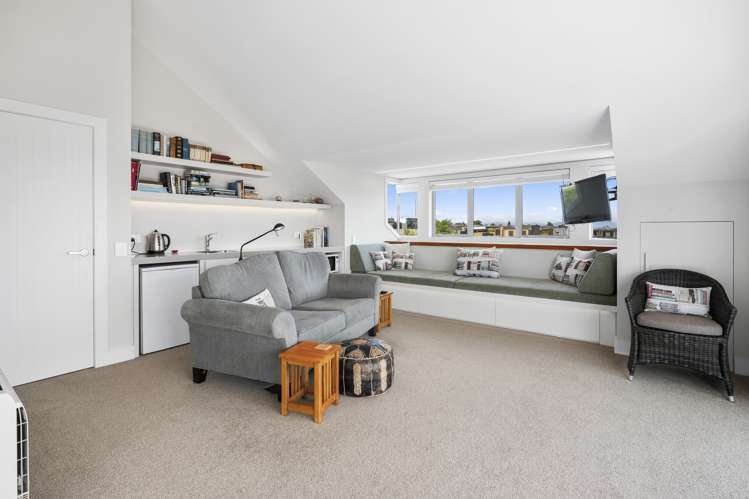 77 Rainbow Drive Taupo_17