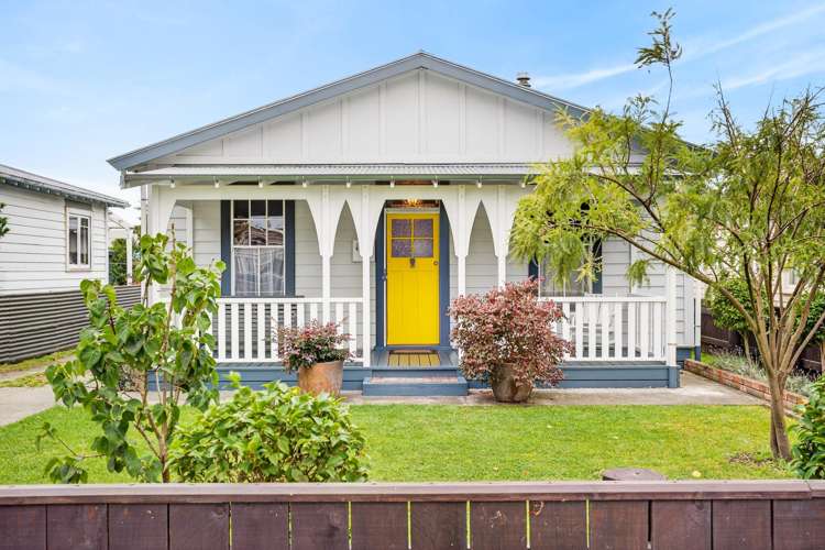 921 Willowpark Road North Mayfair_22