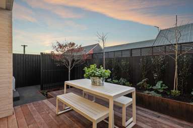 2 and 3/34 Gordon Avenue_3