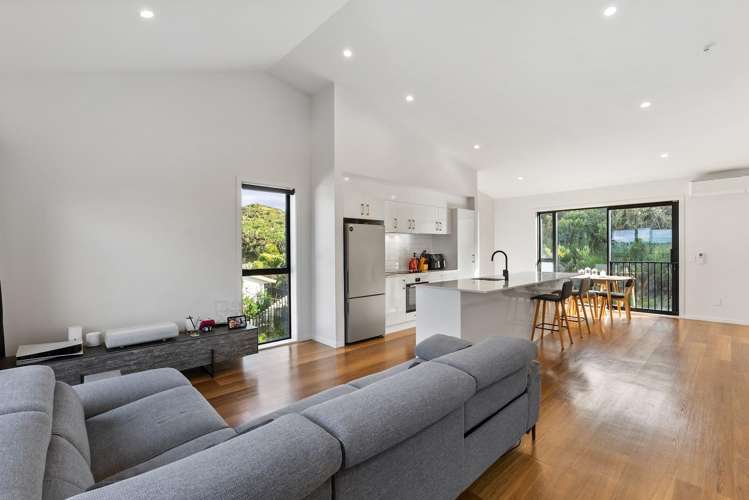3 Stockden Place Karori_9