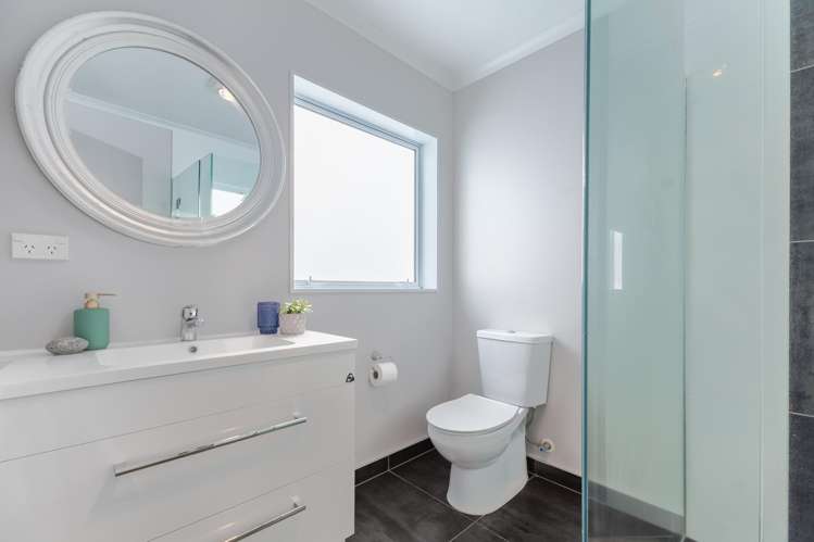 2 Bluewater Place Paraparaumu_15