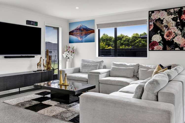 34b Honeyfield Drive Whalers Gate_13