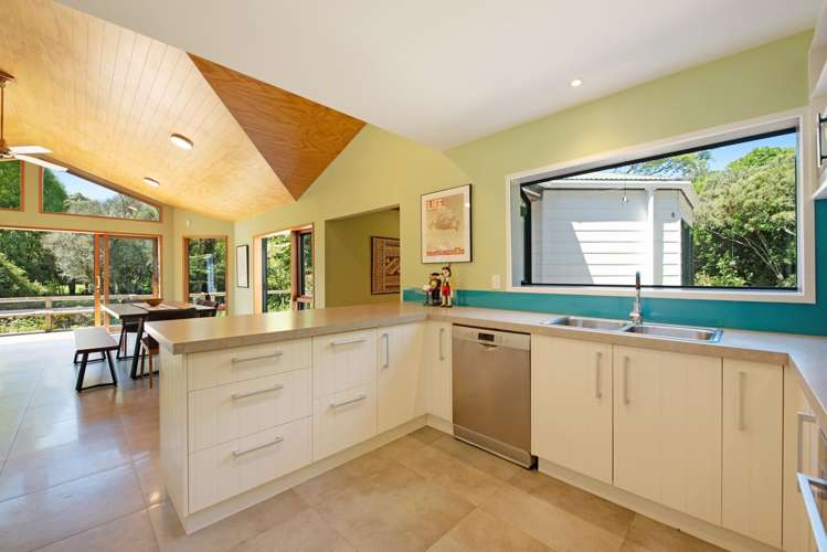 15 Catley Road Te Horo_10