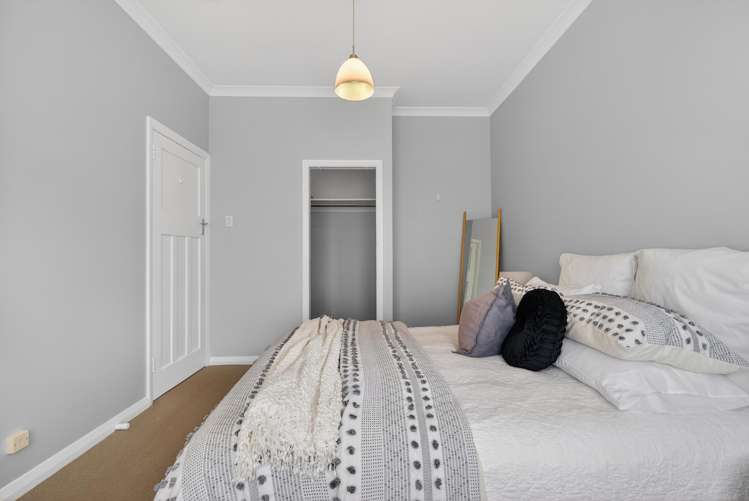 8 Ava Street Petone_14