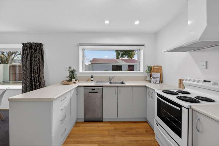 2/148 Rose Street Somerfield_2