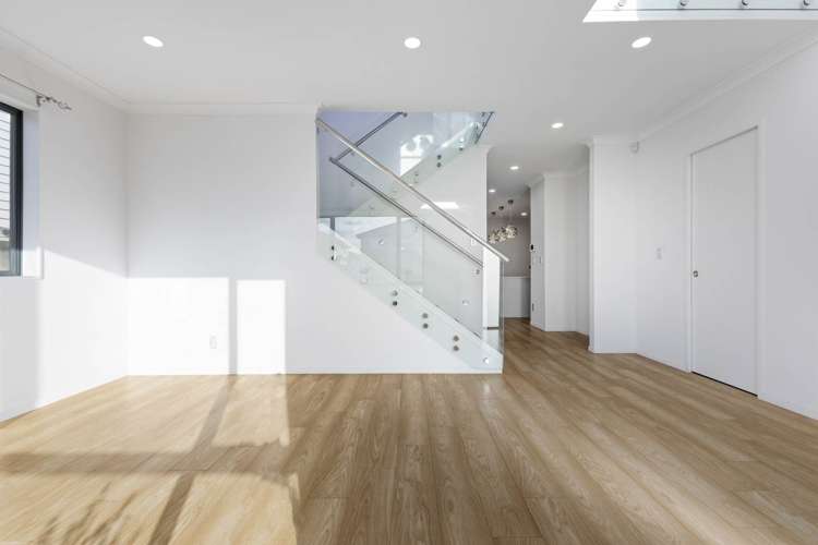 5 Downpatrick Drive Flat Bush_7