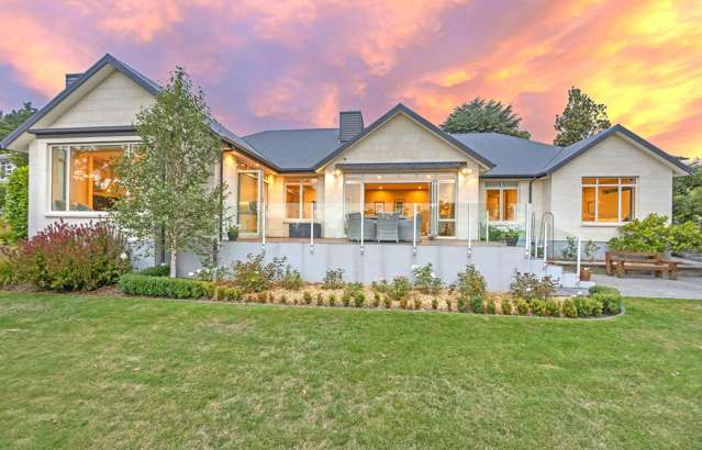 Cashmere Road Perfection. An Uncommon Opportunity