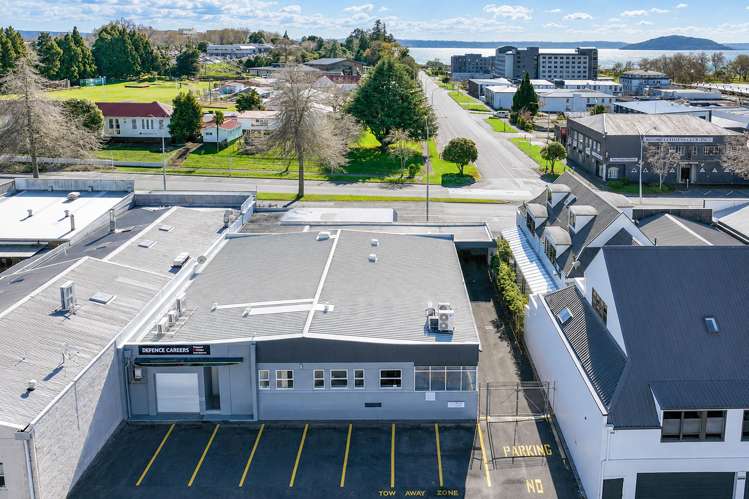 1222-1224 Arawa Street Rotorua Central_16
