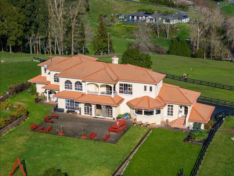 170 Foster Road Temple View_36