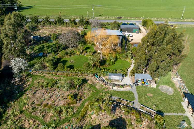 863 Gebbies Pass Road Governors Bay_23