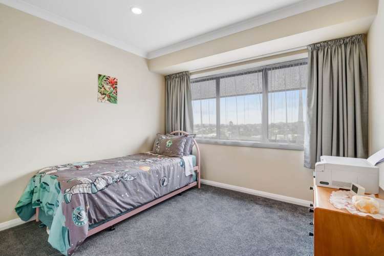 125 Grovenor Drive Orewa_19