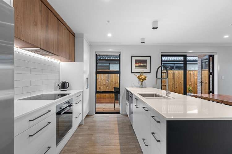 19 Kuihi Street Poike_2