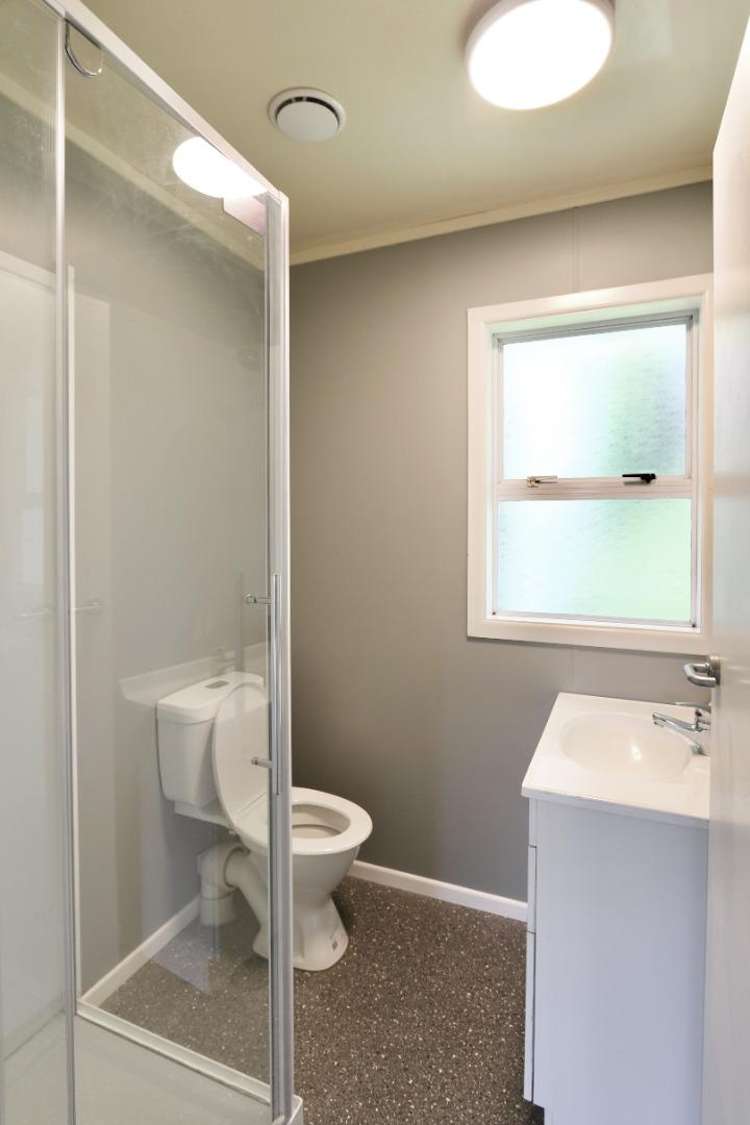 55A Tirimoana Road Te Atatu South_9