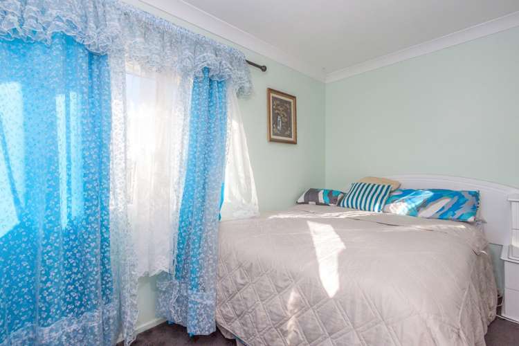 19 Samara Place Clendon Park_11