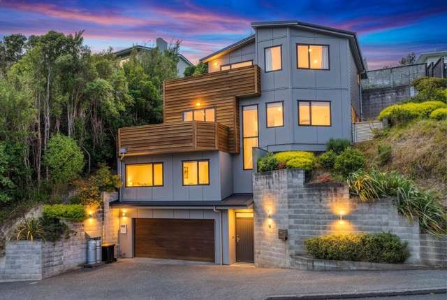 Large executive Wadestown Home | BEO $995,000