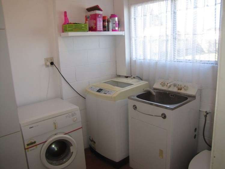 119 Lowe Avenue Thames_19