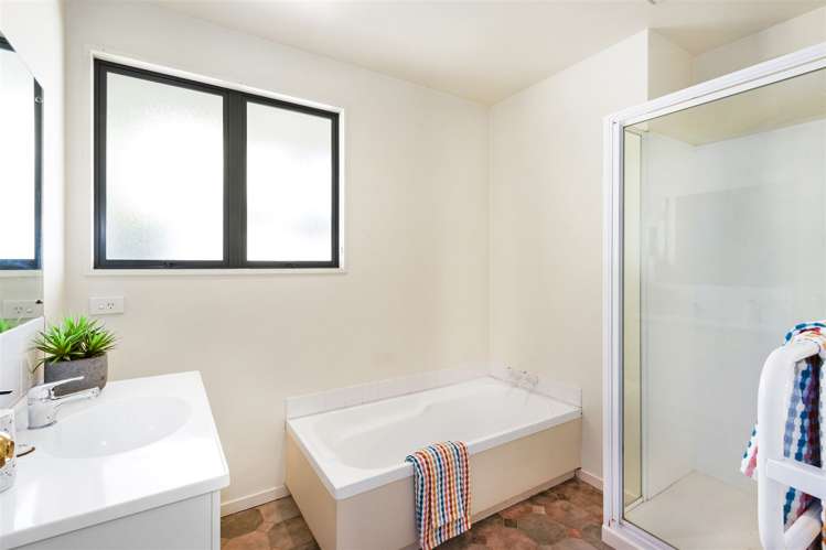 2 Anglesea Avenue Parklands_12