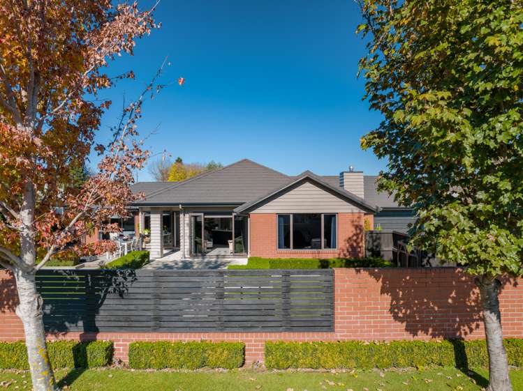 3 Nottinghill Drive Springlands_23