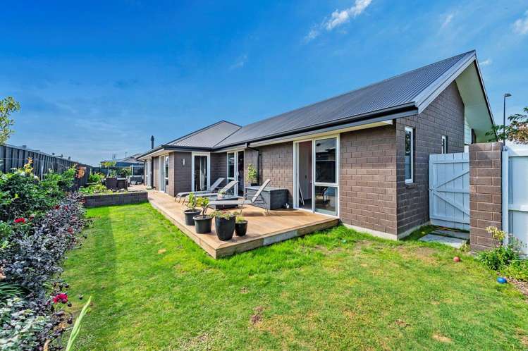 2 Highworth Crescent Rolleston_16